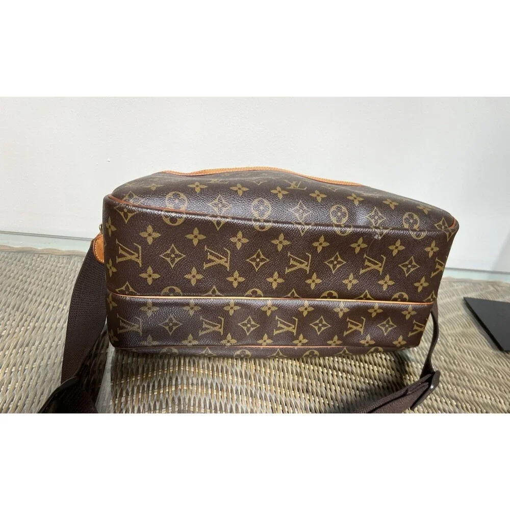 Louis Vuitton Monogram Reporter PM Bag Brown Coated Canvas  SP0054 May 2004